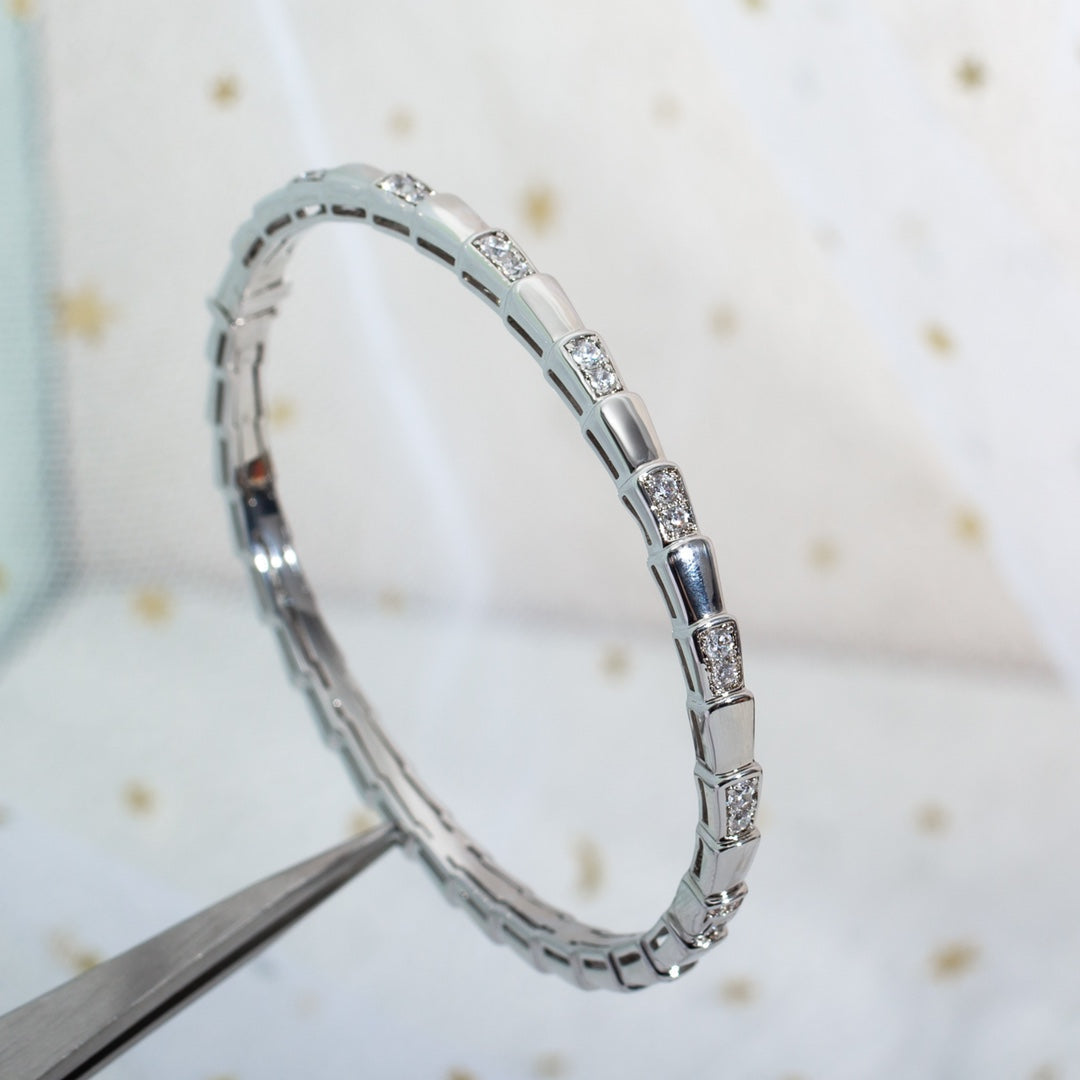 [✨Rose💎]SERPENTI BRACELET SILVER DIAMOND