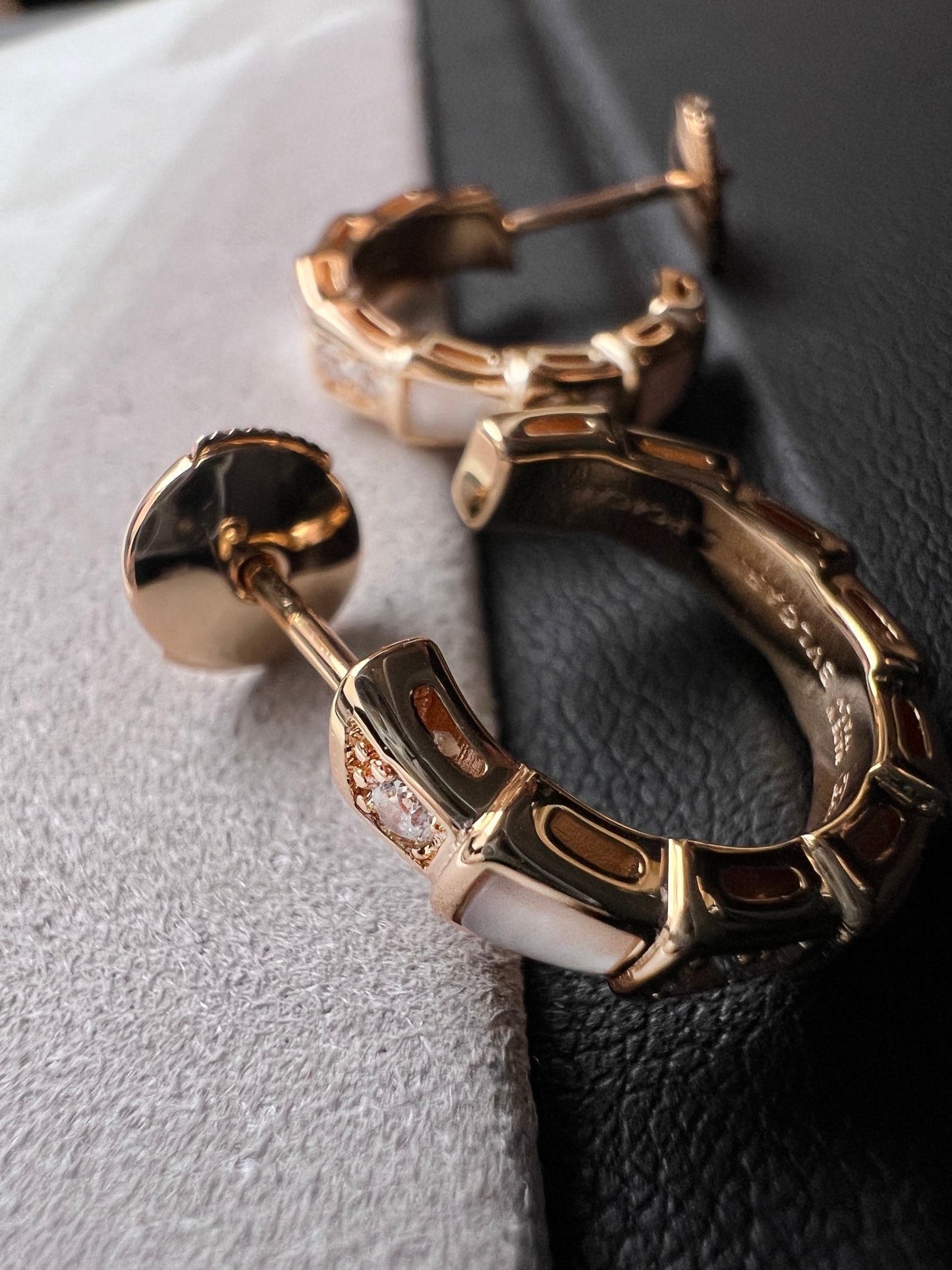 [✨Rose💎]SERPENTI MOP PINK GOLD EARRINGS