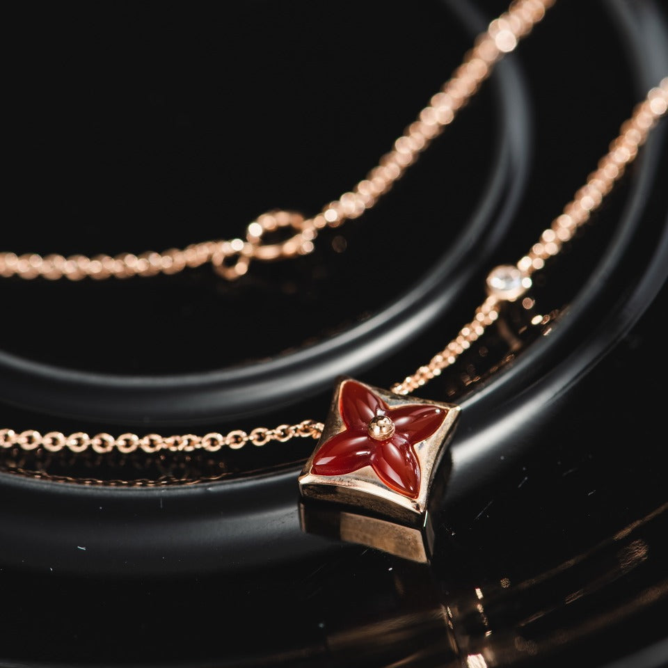 [✨Rose💎]STAR NECKLACE PINK GOLD 1 DIAMOND
