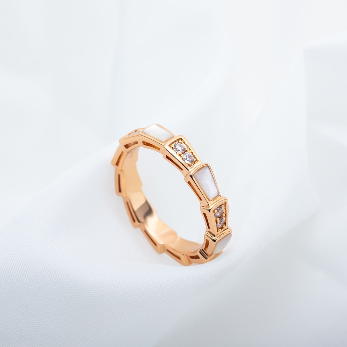 [✨Rose💎]SERPENTI RING PINK GOLD DIAMOND MOP 3MM