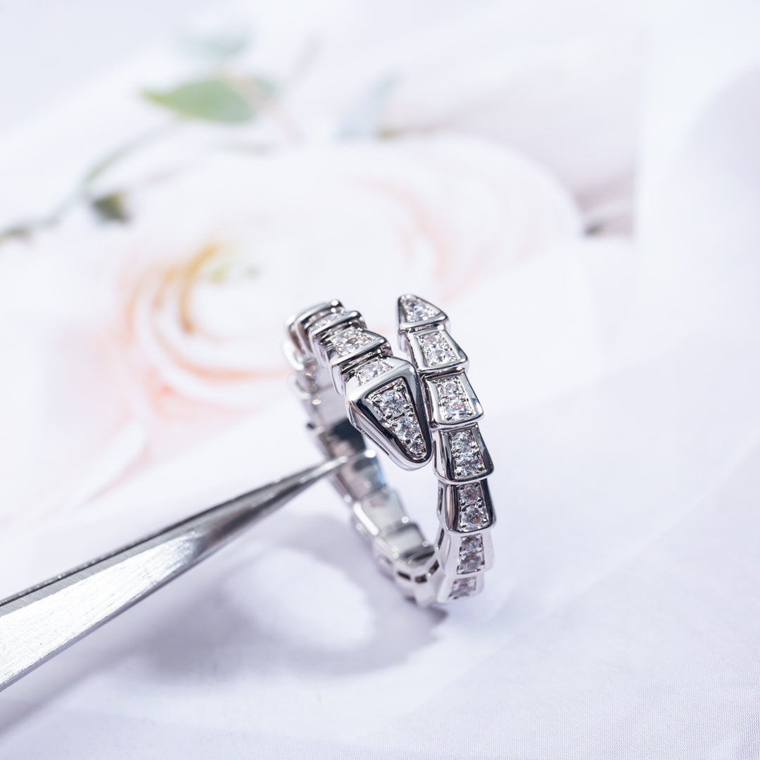 [✨Rose💎]SERPENTI RING SILVER DIAMOND PAVED 4MM