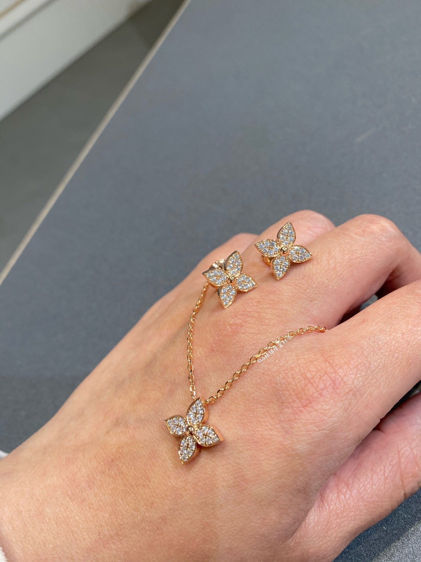 [✨Rose💎]STAR DIAMOND NECKALCE