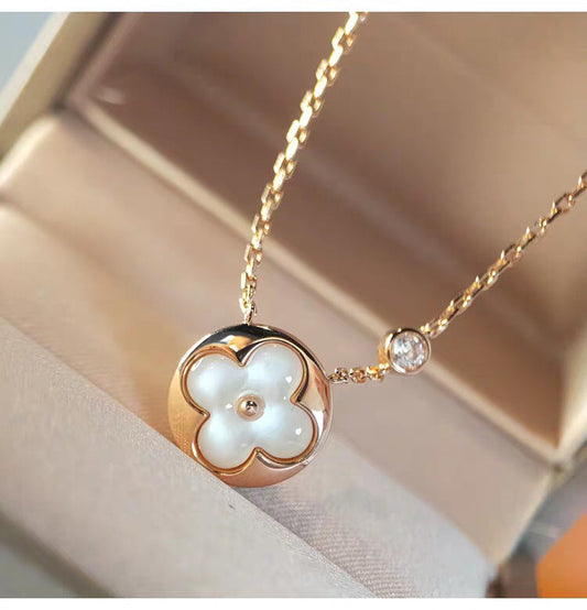 [✨Rose💎]SUN MOP GOLD 1 DIAMOND NECKLACE