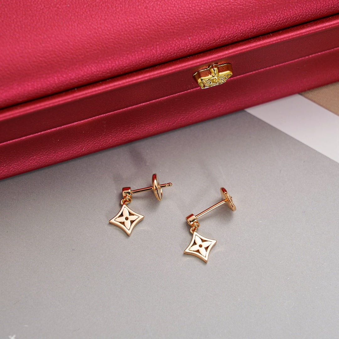 [✨Rose💎]STAR EARRINGS GOLD