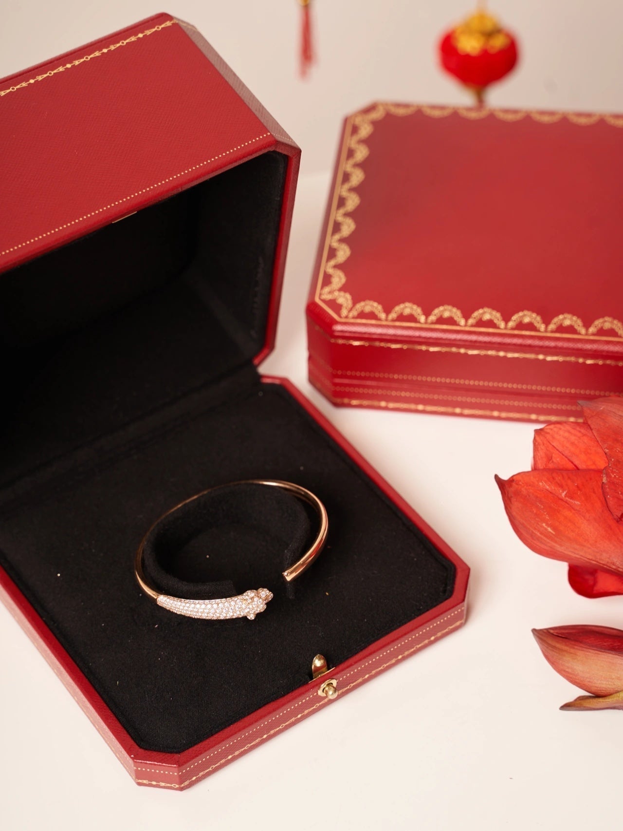 [✨Rose💎]PANTHERE ROSE GOLD DIAMOND OPEN BRACELET