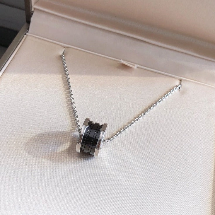 [✨Rose💎]ZERO 1 BLACK CERAMIC SILVER NECKLACE