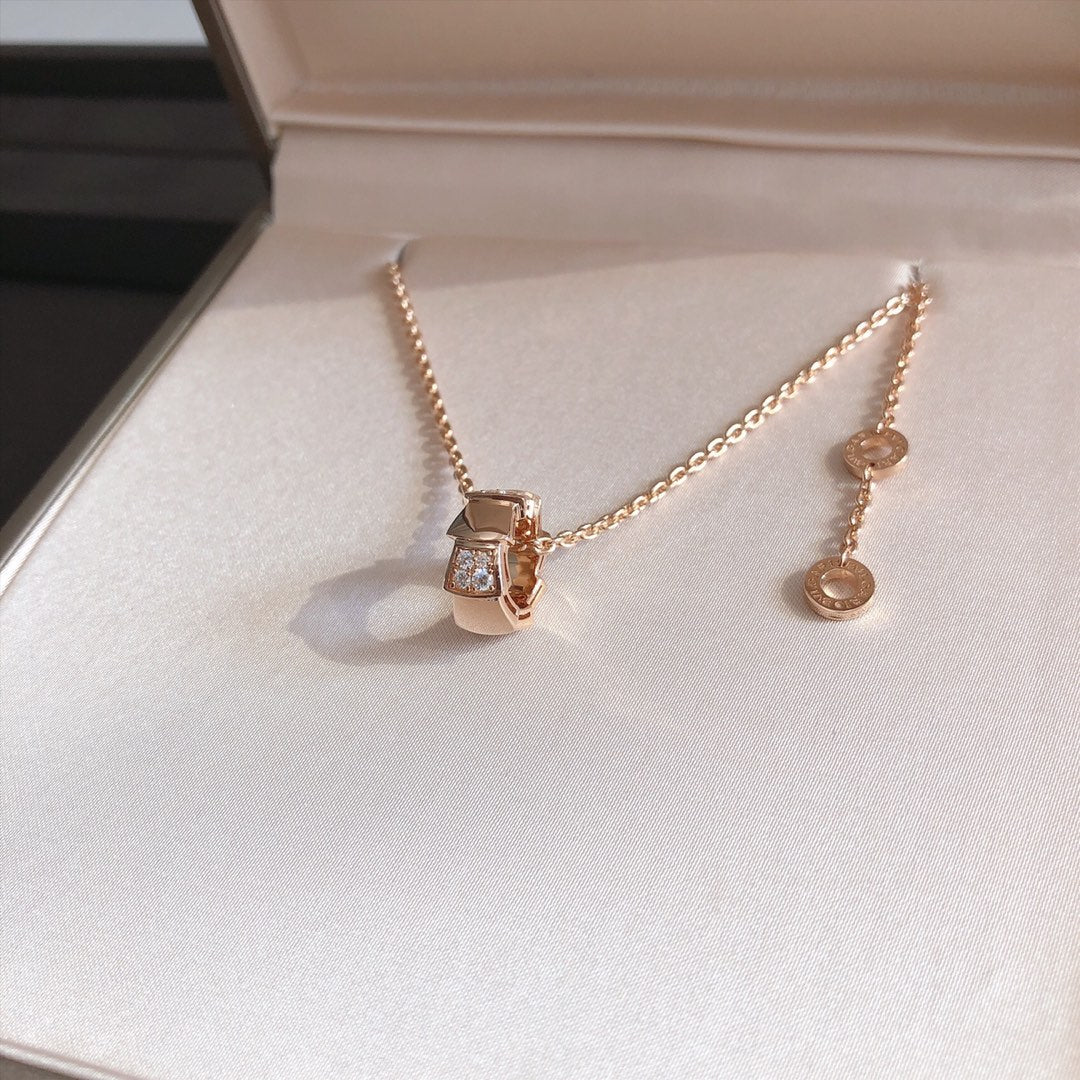 [✨Rose💎]SERPENTI PEDANT DIAMOND PINK GOLD NECKLACE