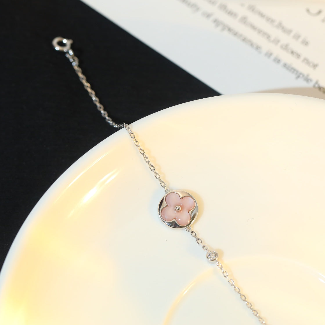 [✨Rose💎]SUN MOTIF PINK MOP SILVER BRACELET