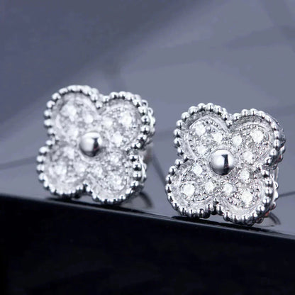 [✨Rose💎]CLOVER 1 MOTIFS DIAMOND STUD EARRINGS SILVER
