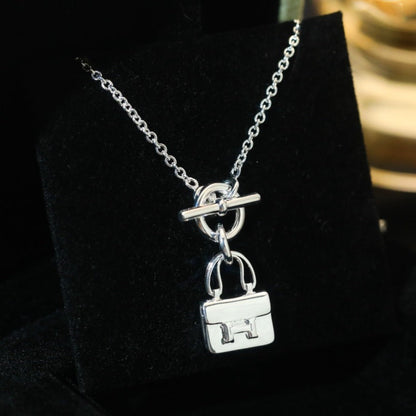 [✨Rose💎]POP H PEDANT SILVER NECKLACE