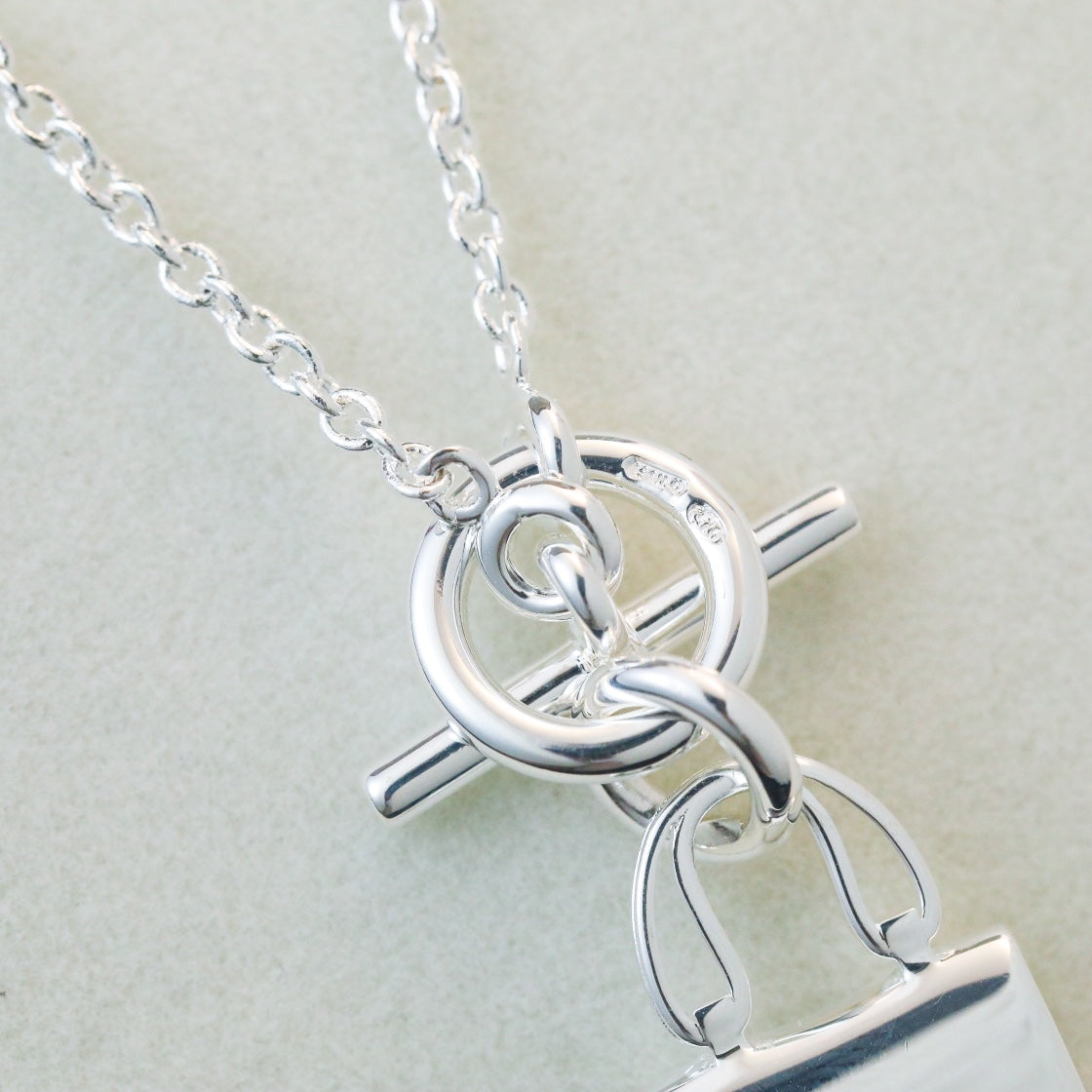 [✨Rose💎]POP H PEDANT SILVER NECKLACE