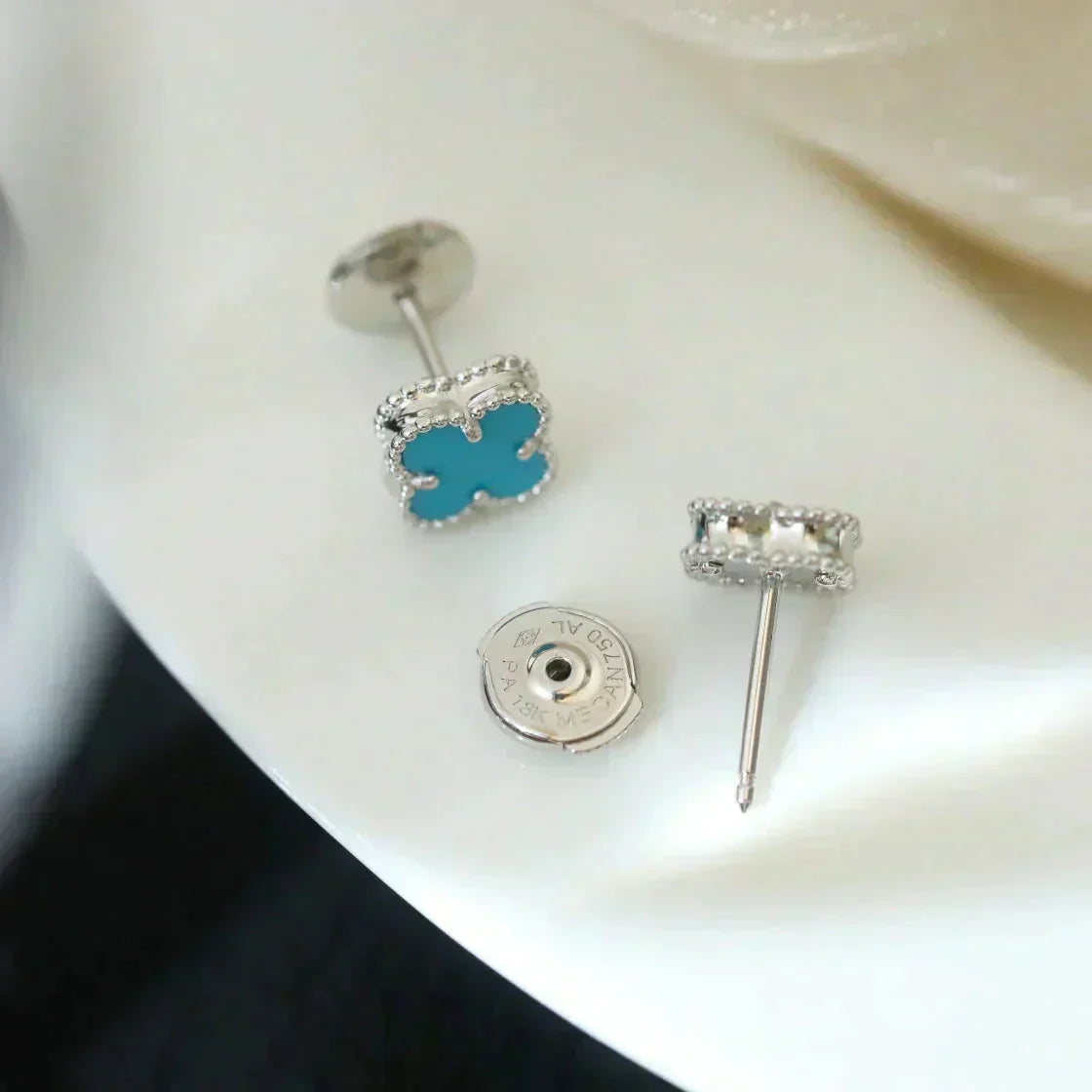 [✨Rose💎]CLOVER MINI 9.5MM ONYX STUD EARRINGS SILVER
