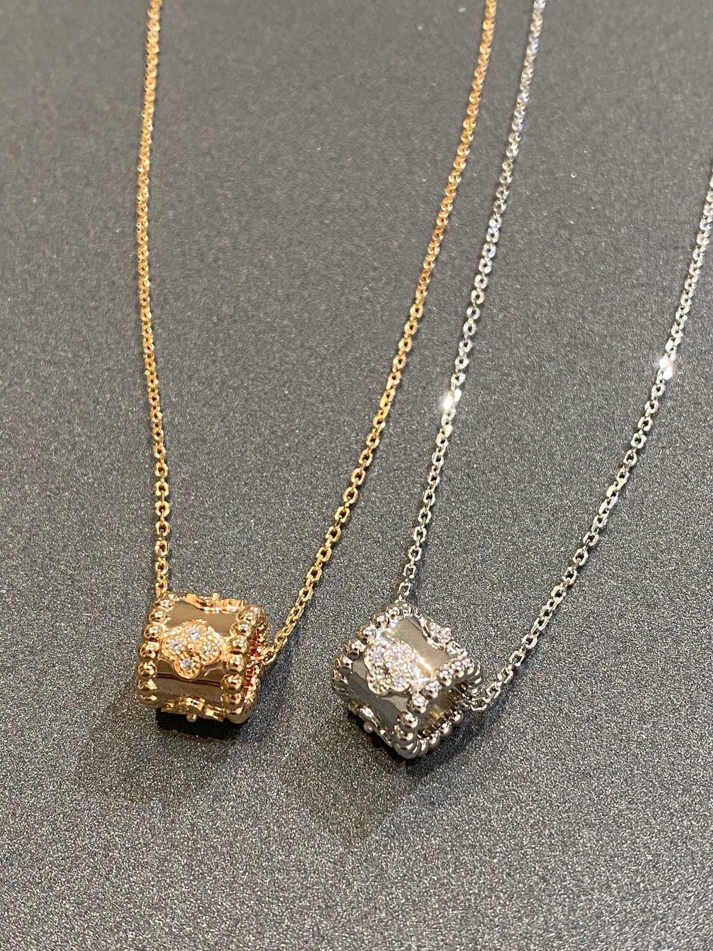 [✨Rose💎]PERLEE PEDANT SIVLER DIAMOND NECKLACE