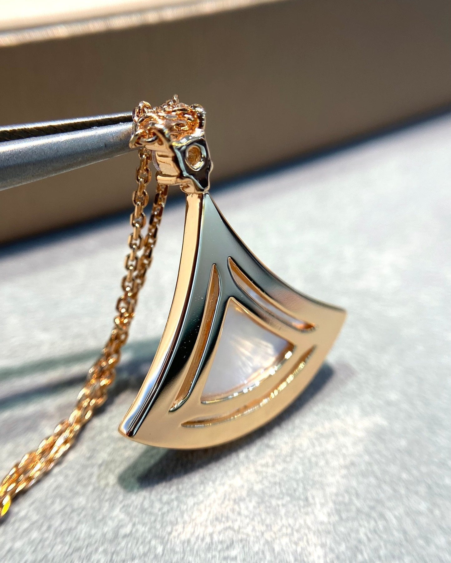 [✨Rose💎]DREAM MOP DIAMOND PAVED PINK GOLD NECKLACE