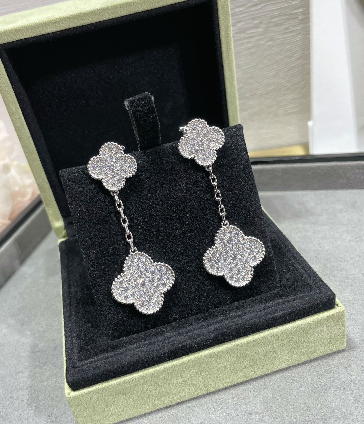 [✨Rose💎]CLOVER 2 MOTIFS DIAMOND PAVED SILVER EARRINGS