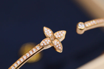[✨Rose💎]IDYLLE PINK GOLD OPEN BRACELET DIAMOND PAVED