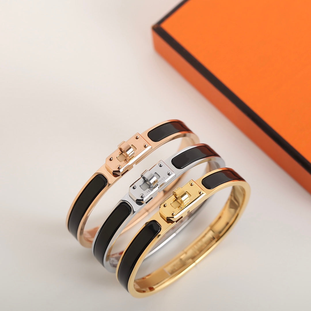 [✨Rose💎]HM KELLY BLACK BRACELET