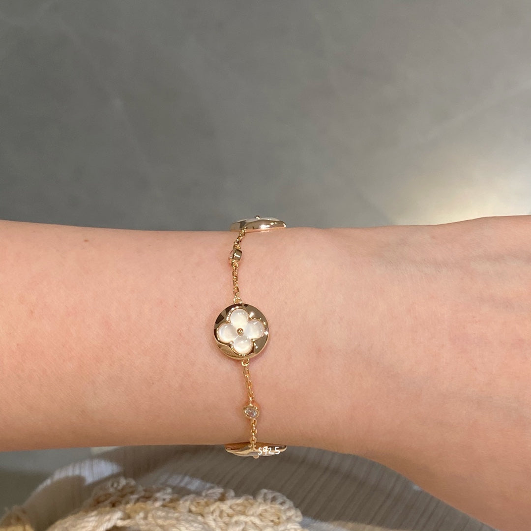 [✨Rose💎]STAR AND SUN 4 MOTIF WHITE MOP PINK GOLD BRACELET