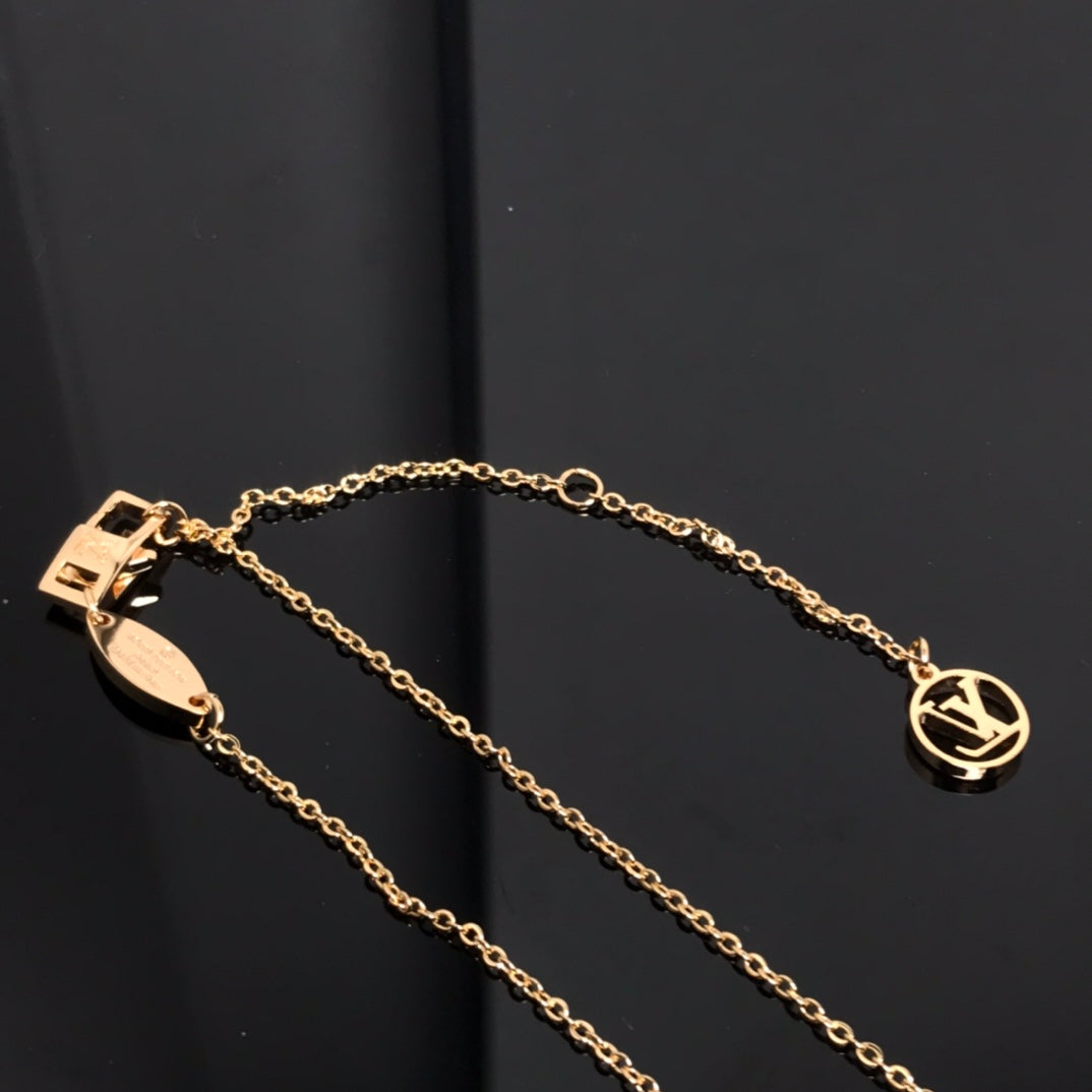[✨Rose💎]COLOR BLOSSOM PINK MOP SUN GOLD NECKLACE
