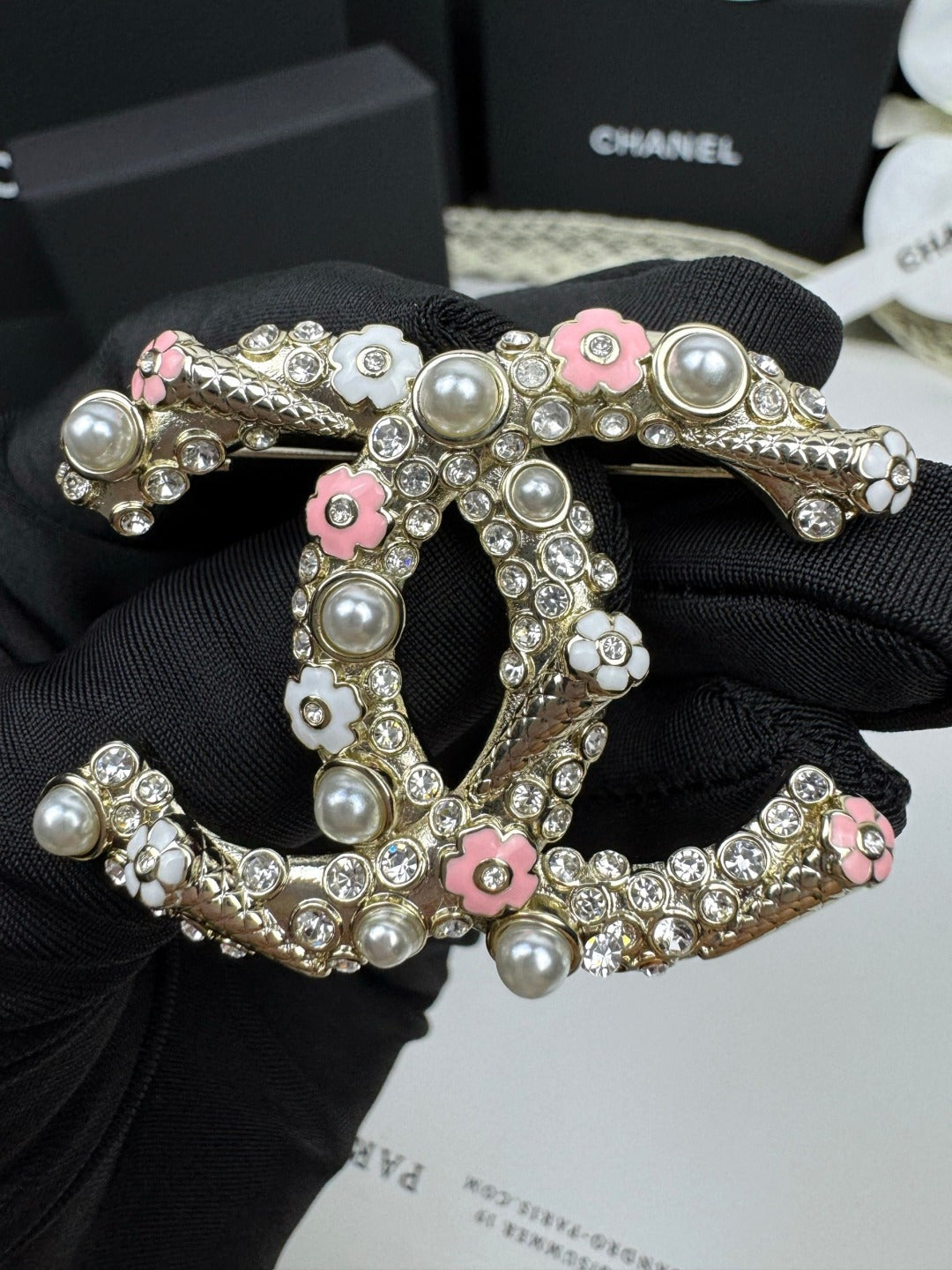 [✨Rose💎]26C Pink-White Enamel Ice Cream Cone Double C Brooch