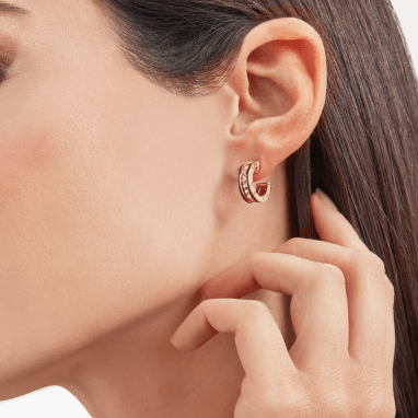 [✨Rose💎]ZERO 1 ROCK PINK GOLD EARRINGS WITH STUDDED SPIRAL AND BLACK CERAMIC
