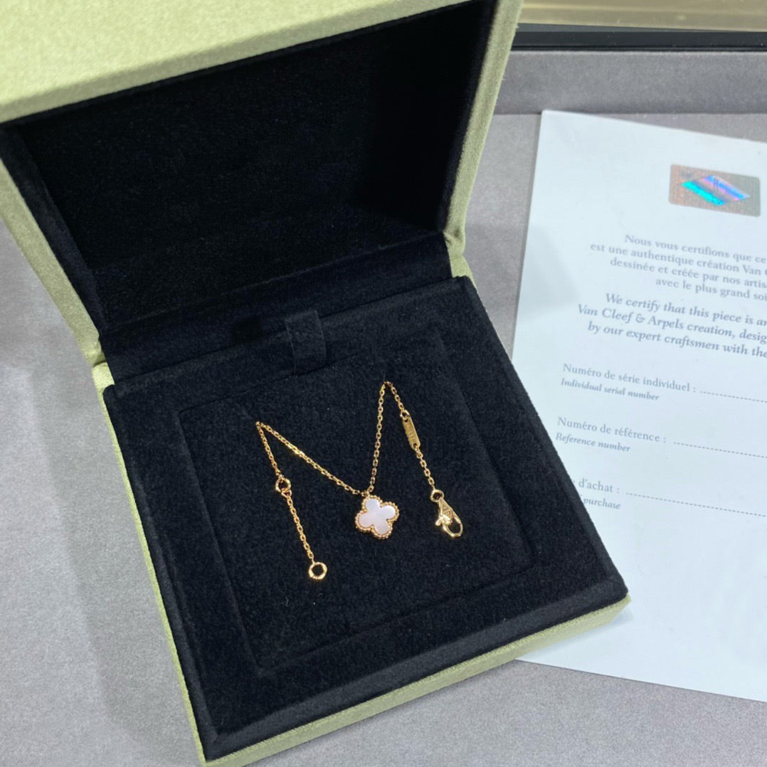 [✨Rose💎]CLOVER 15MM PINK MOTHER-OF-PEARL SINGLE FLOWER NECKLACE