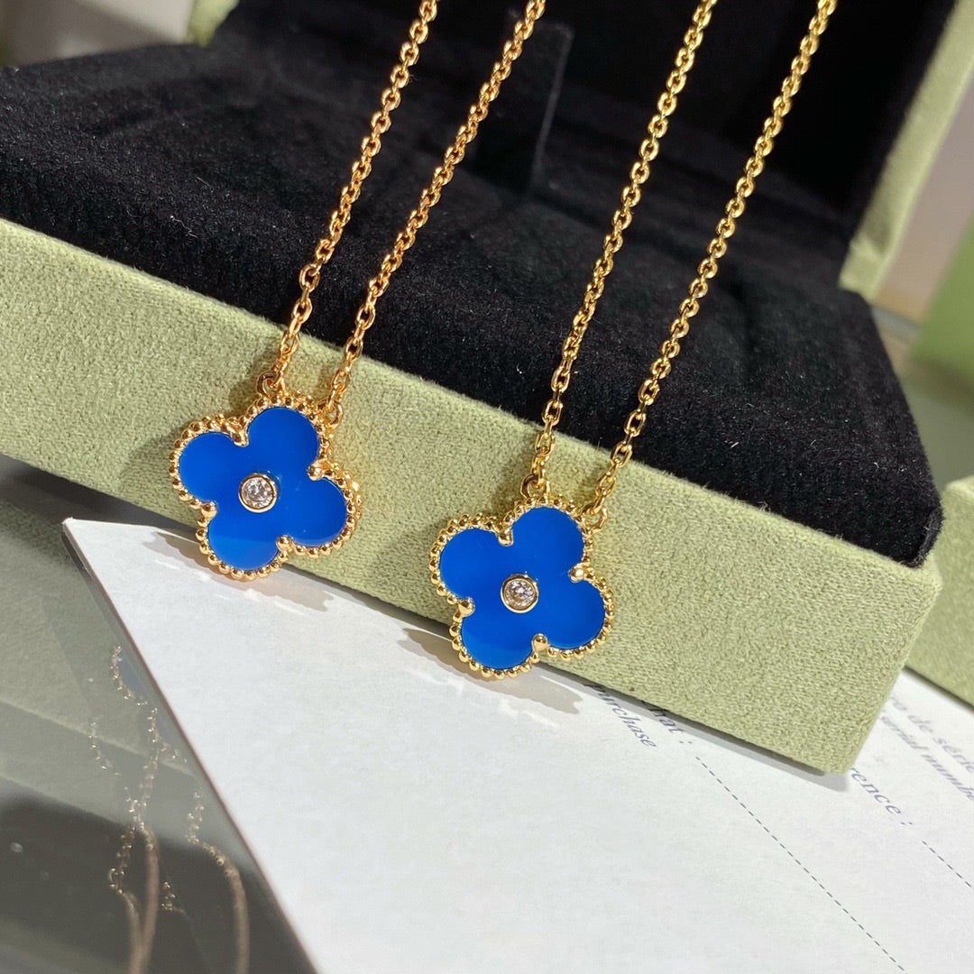 [✨Rose💎]CLOVER 15MM DIAMOND AND BLUE AGATE NECKLACE