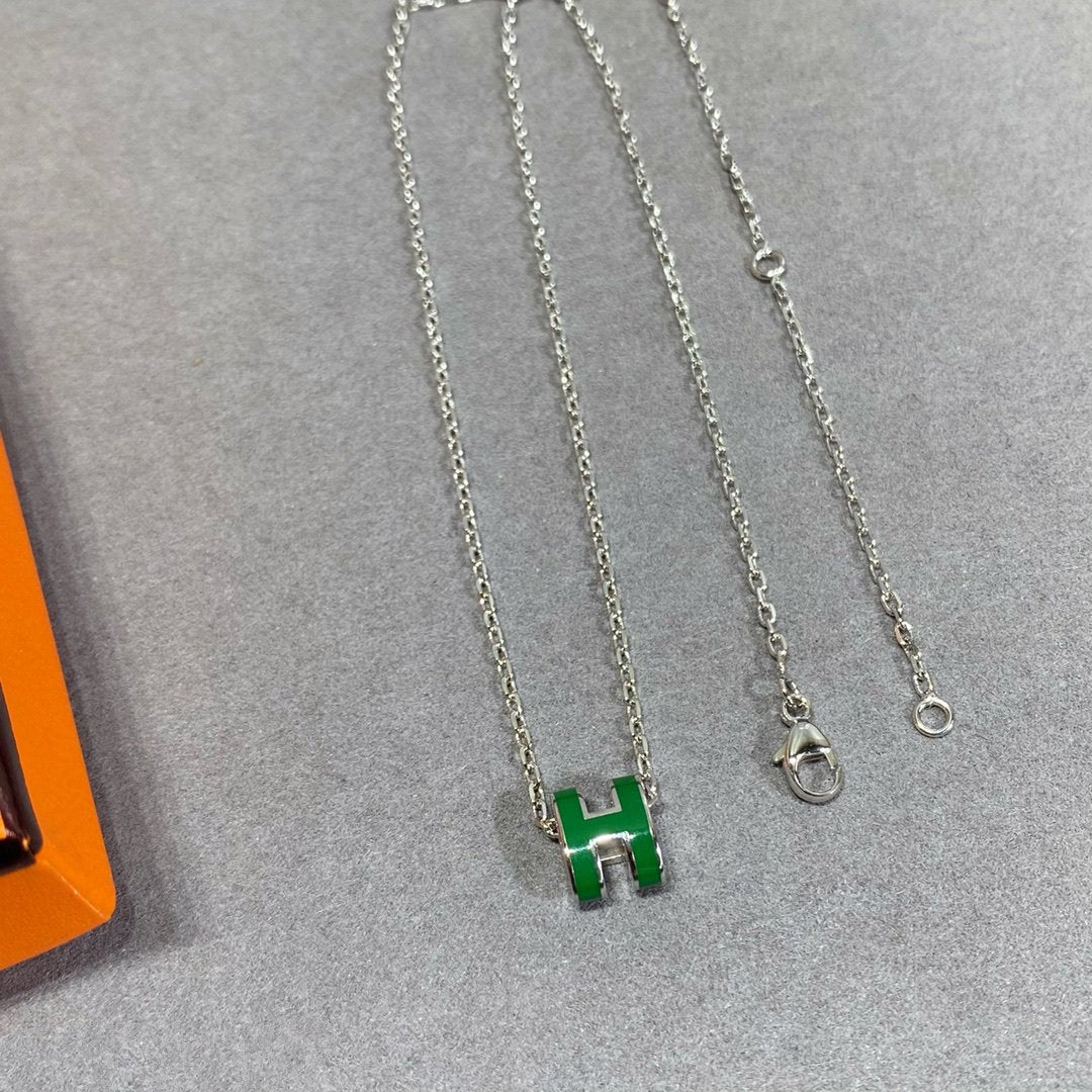 [✨Rose💎]POP H GREEN NECKLACE SILVER AND GOLD