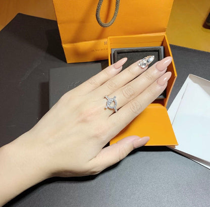[✨Rose💎]ECHAPPEE RING SILVER DIAMOND