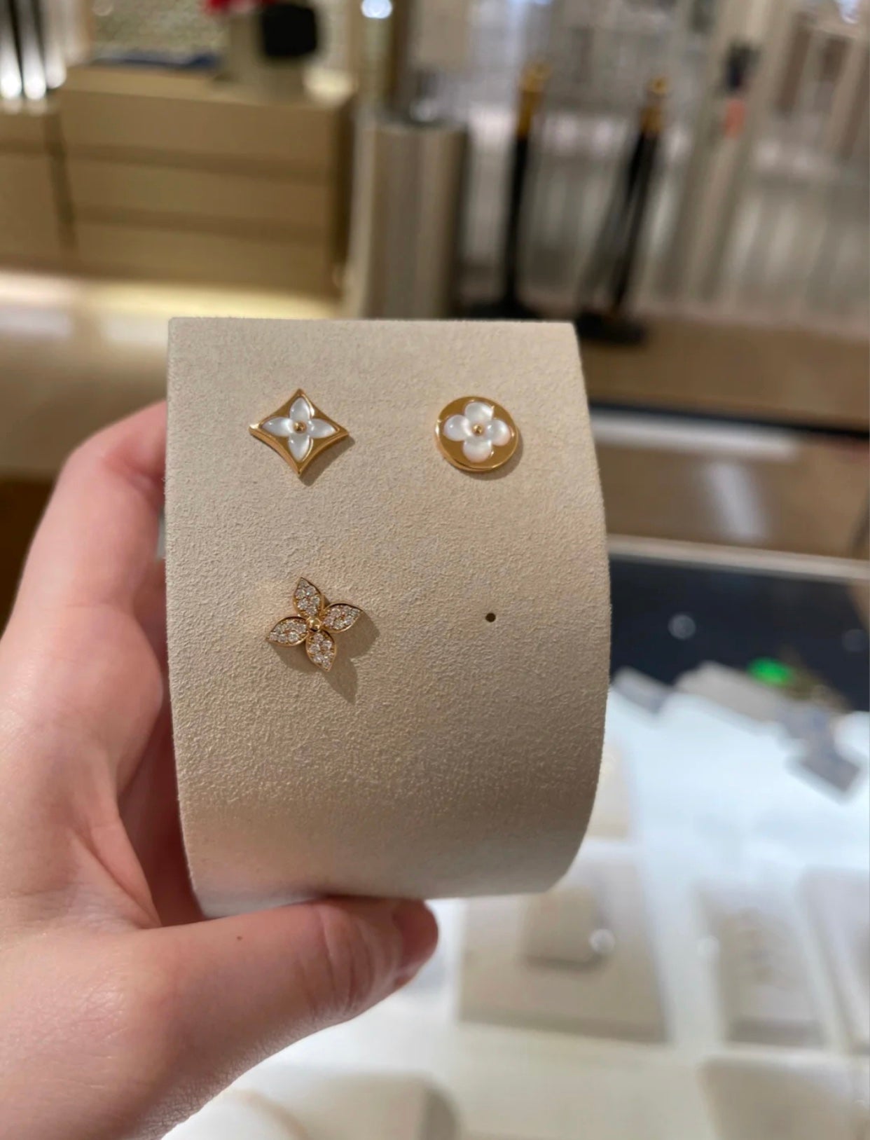 [✨Rose💎]STAR BLOSSOM STUD EARRINGS PINK GOLD DIAMONDS
