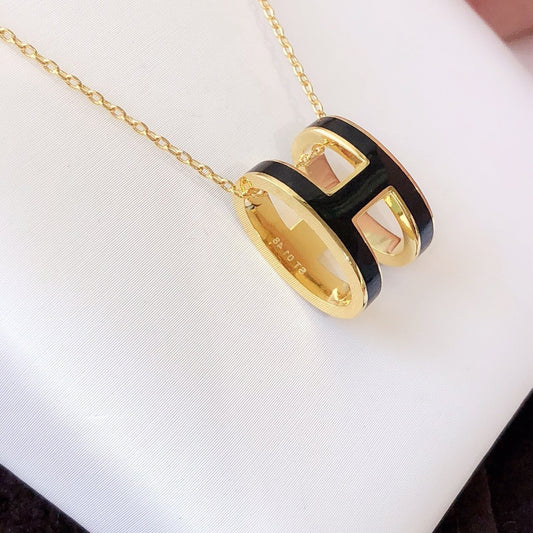 [✨Rose💎]HM CLIC BLACK ENAMEL GOLD NECKLACE