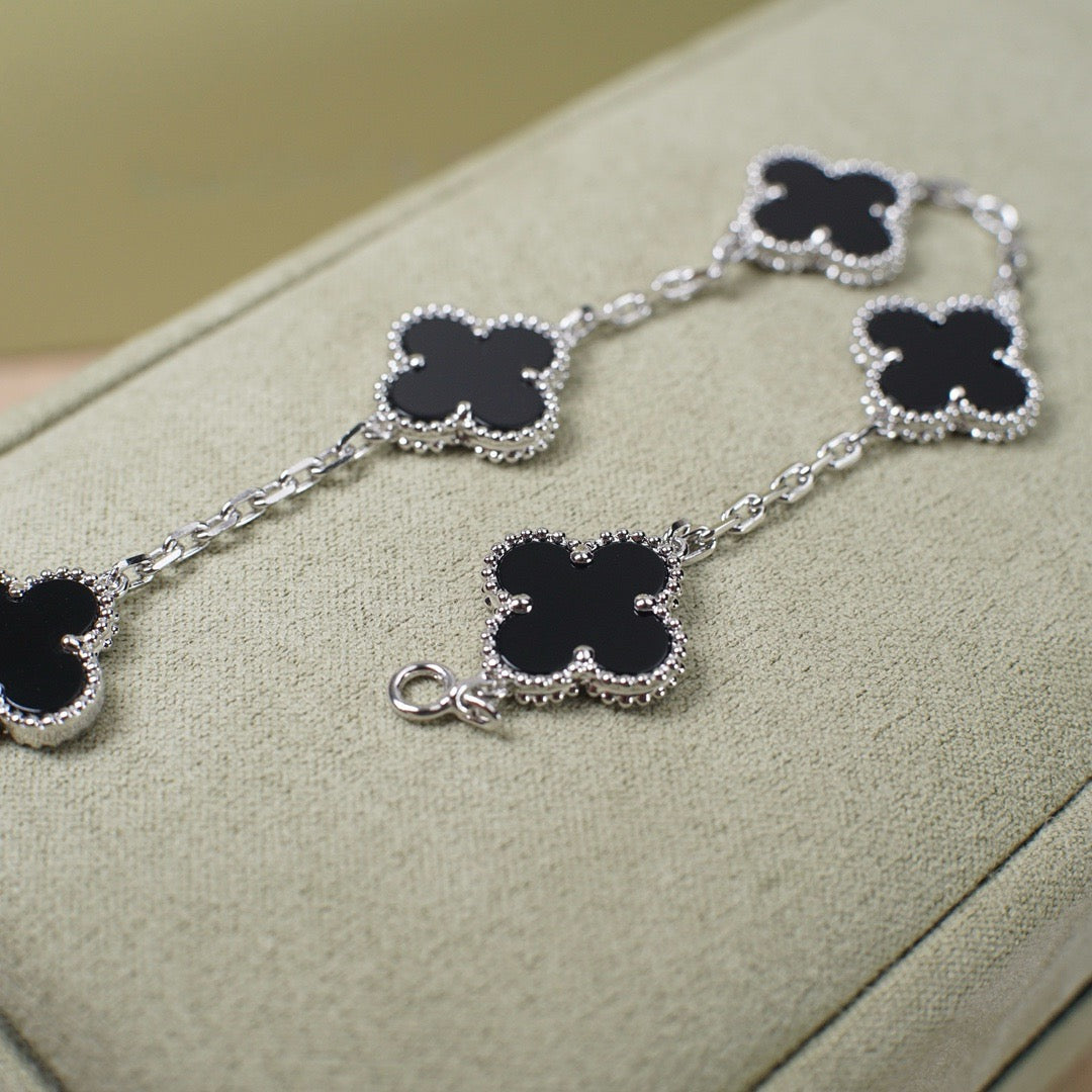 [✨Rose💎] CLOVER 5 MOTIF ONYXS BRACELET COLLECTION