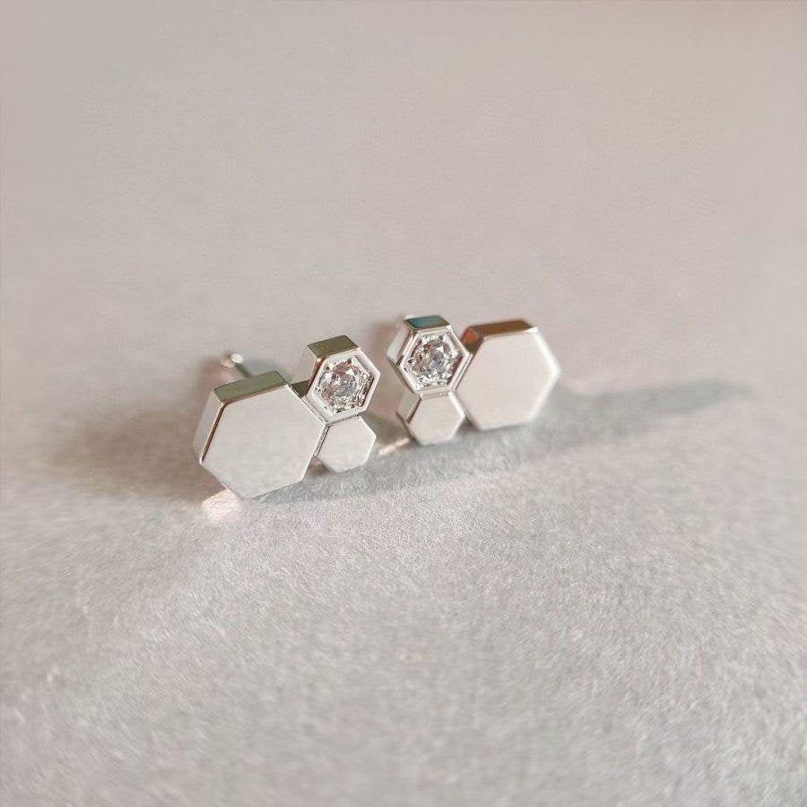 [✨Rose💎]BEE LOVE SILVER DIAMOND EARRINGS