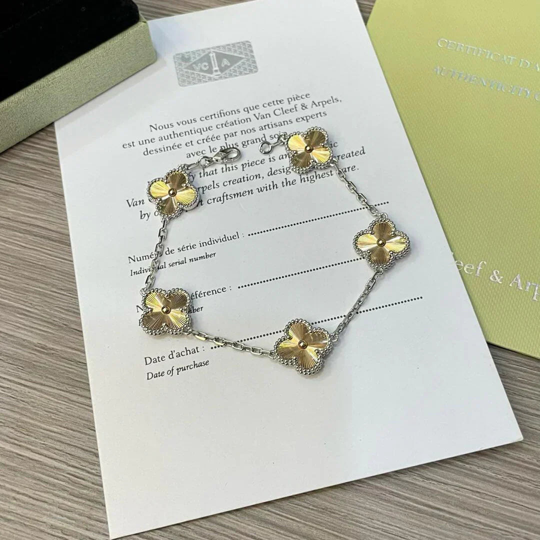 [✨Rose💎] CLOVER 5 MOTIF LASER BRACELET COLLECTION
