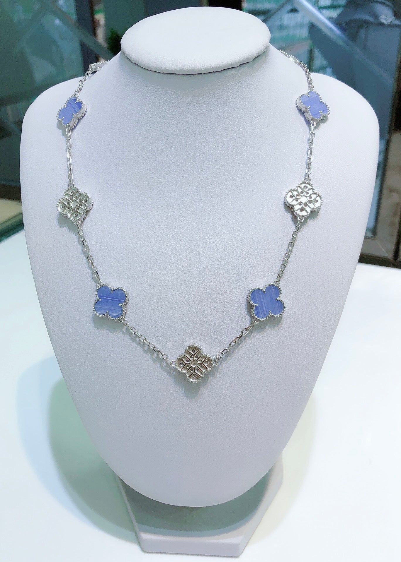 [✨Rose💎]CLOVER 10 MOTIFS CHALCEDONY DIAMONDS SILVER NECKLACE